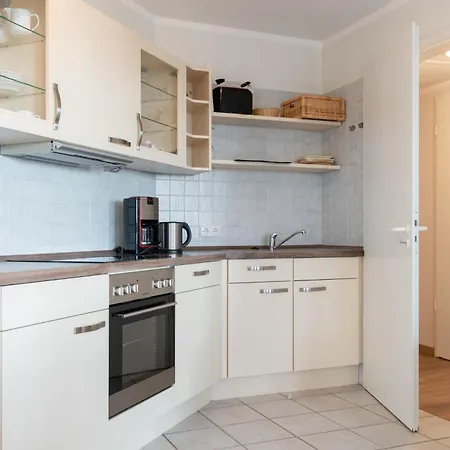 Apartment 363, Seepark *