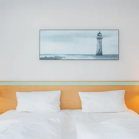 Apartment 363, Seepark *